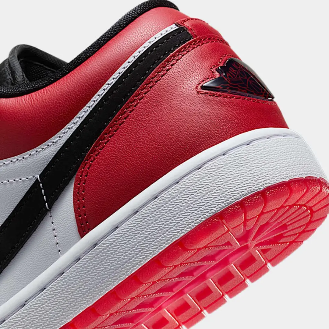 Nike Air Jordan 1 Low SE IB8971-106 - Sneakers - Maat 43 - Rood/Wit/Zwart - afbeelding 6 van 6