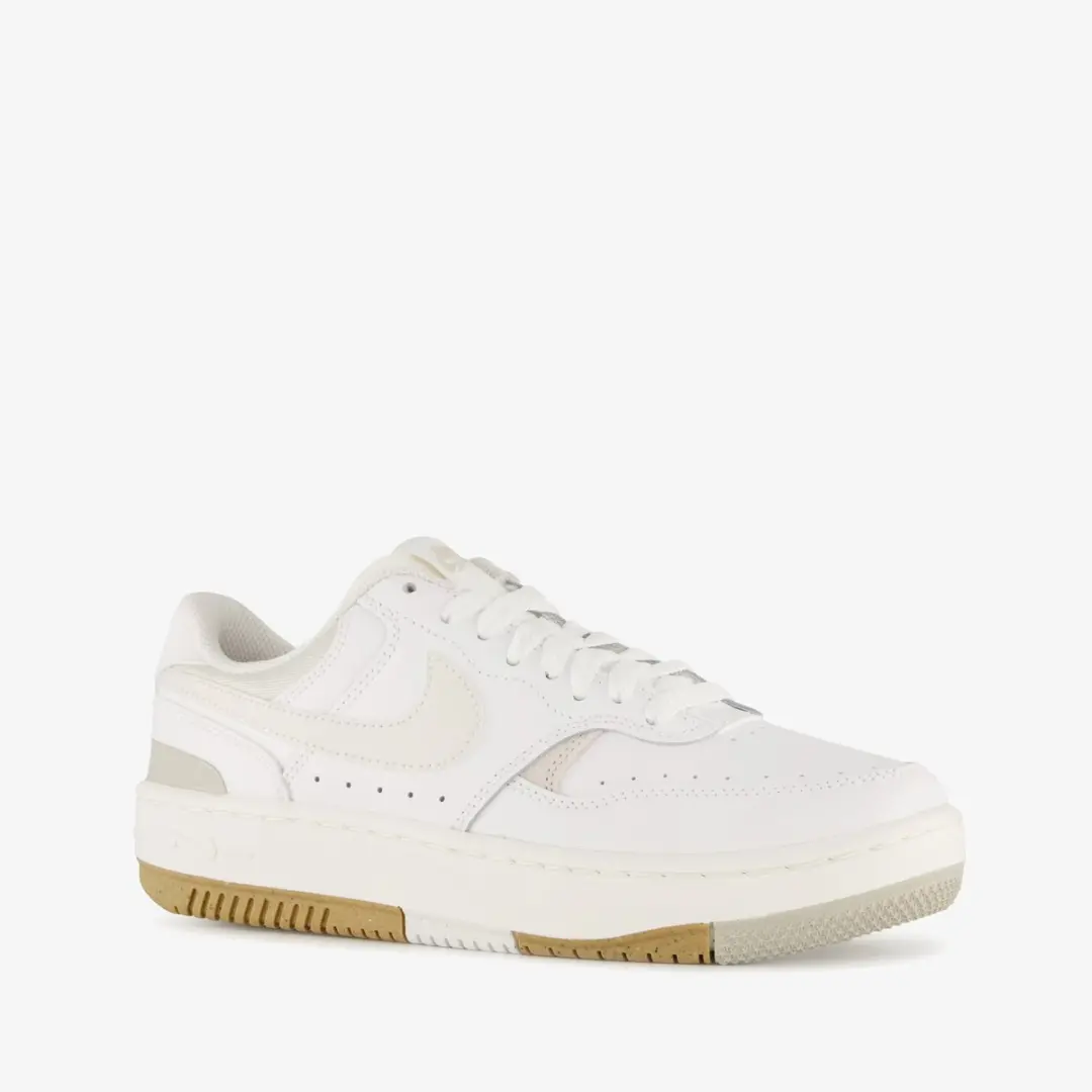 Nike Gamma Force Sneakers Dames