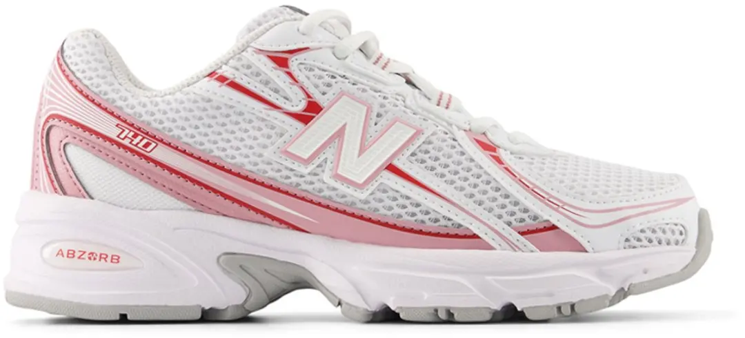 New Balance 740