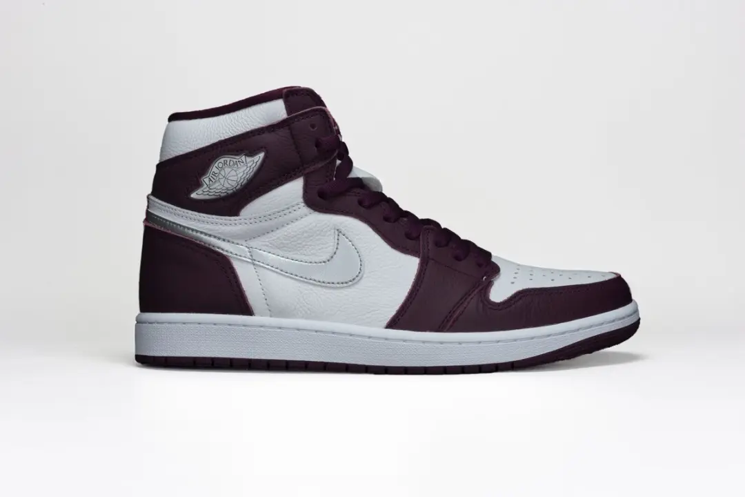 Air Jordan 1 Retro High OG Bordeaux