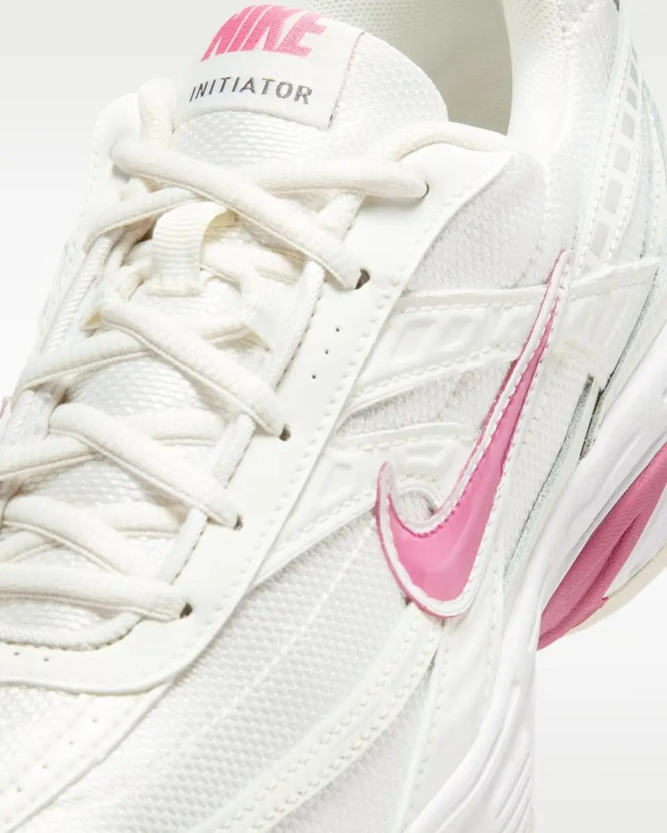 Nike Initiator Sneakers Dames - Wit - 40.5 - afbeelding 6 van 6