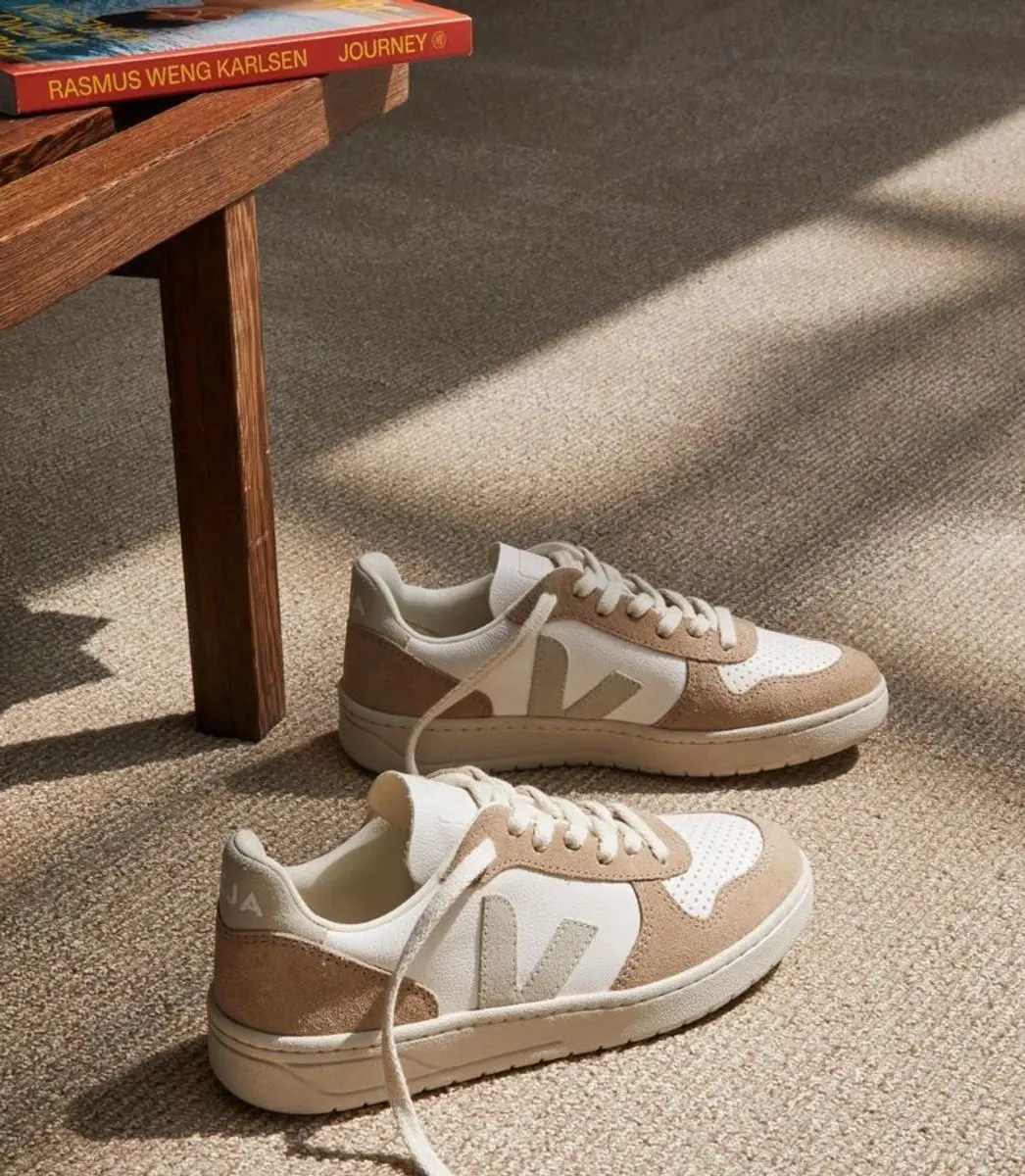 Veja V-10 Heren Sneaker - Beige - Maat 42
