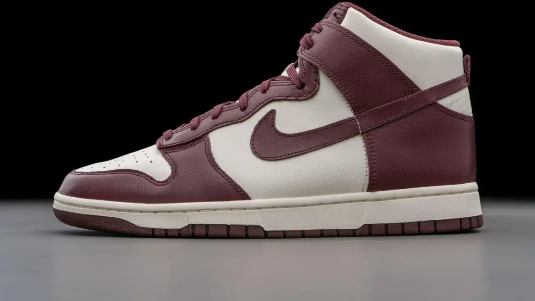 Nike Dunk High 'Burgundy Crush' (W)