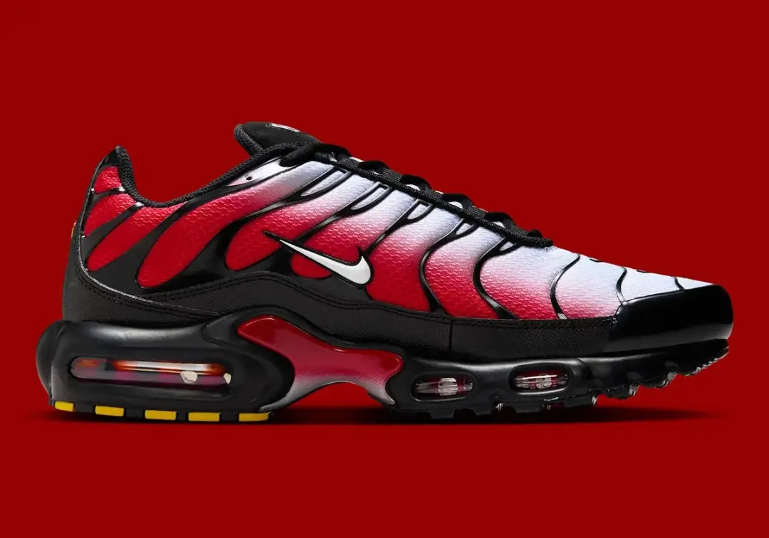 "Sneakers Nike Nike Air Max Plus ""Pure Platinum & University Red"""