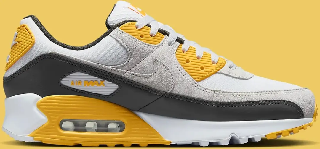 "Sneakers Nike Nike Air Max 90 ""University Gold"""