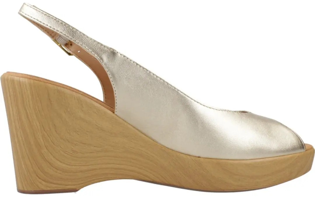 UNISA RACHEL LMT Goud 37 EU