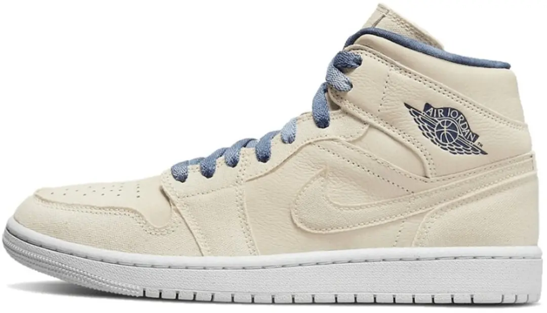 Nike Air Jordan 1 Mid SE Sanddrift (Maat 38,5 / US 7,5)