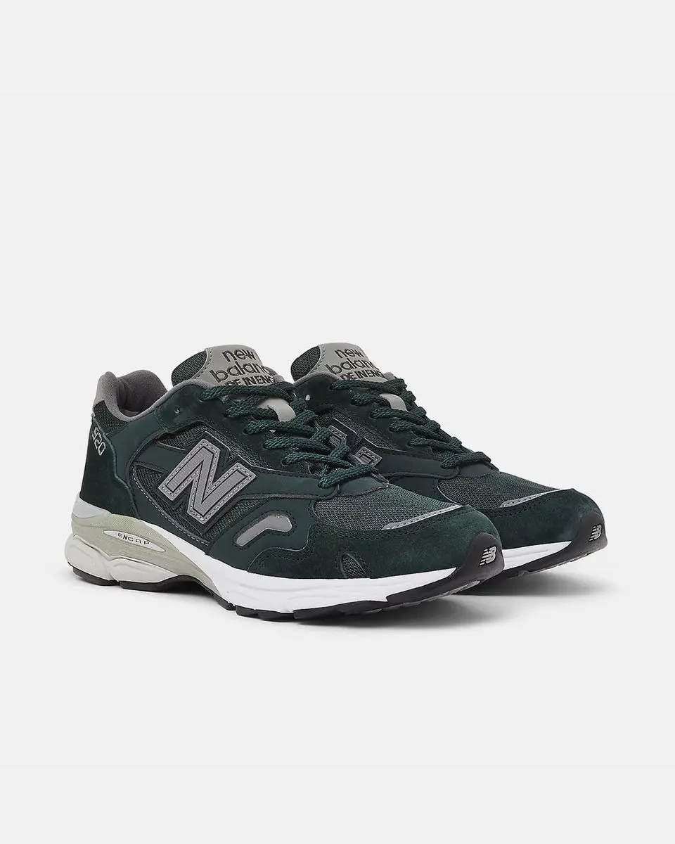 New Balance 920