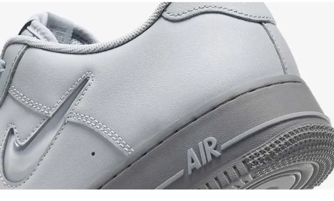 Nike Air Force 1 Jewel HM0621-001 Sneakers - Wolf Grey - afbeelding 4 van 5