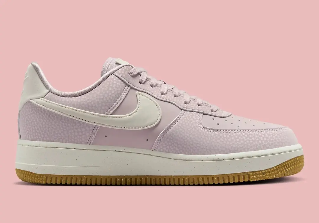 "Sneakers Nike Nike Air Force 1 '07 Next Nature ""Platinum Violet"""
