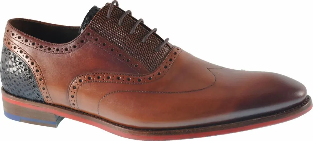 Floris van Bommel Veterschoenen cognac