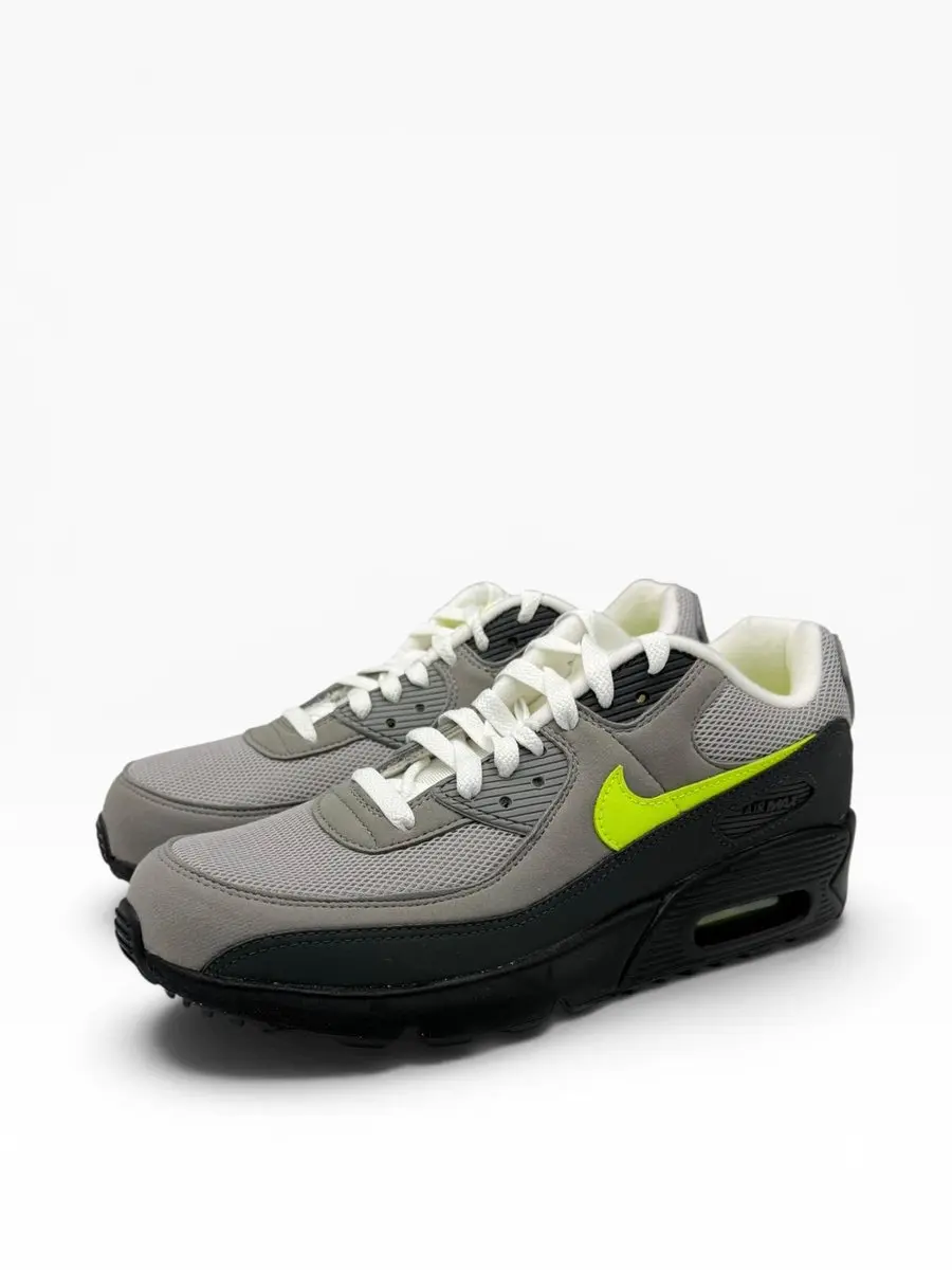 Nike Air Max 90 Sneakers - Neon Yellow - Maat 38.5 - afbeelding 2 van 6