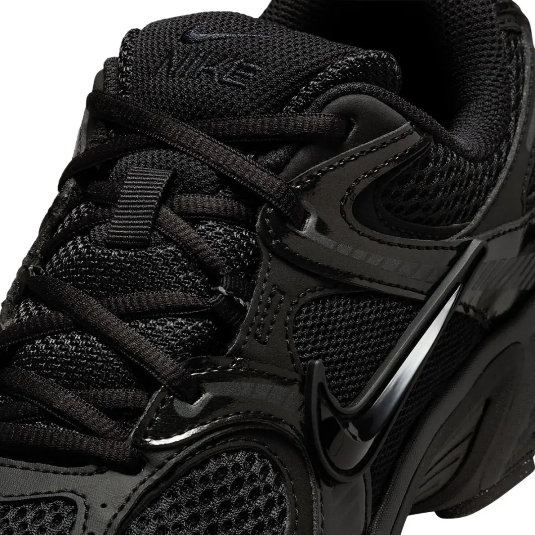 Nike V5 Dames Sneakers HQ7901-001 - Zwart - Maat 38