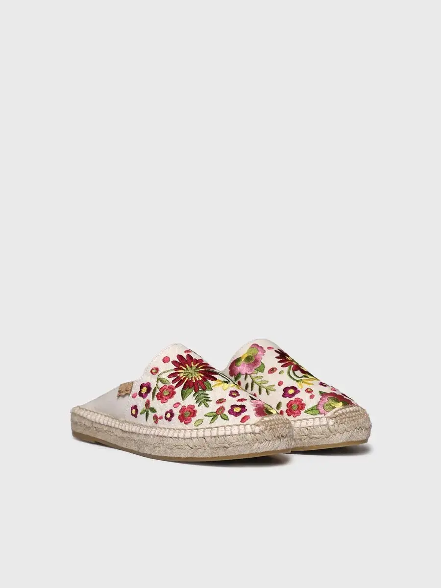 Damesmuiltjes/espadrilles met bloemenborduurwerk