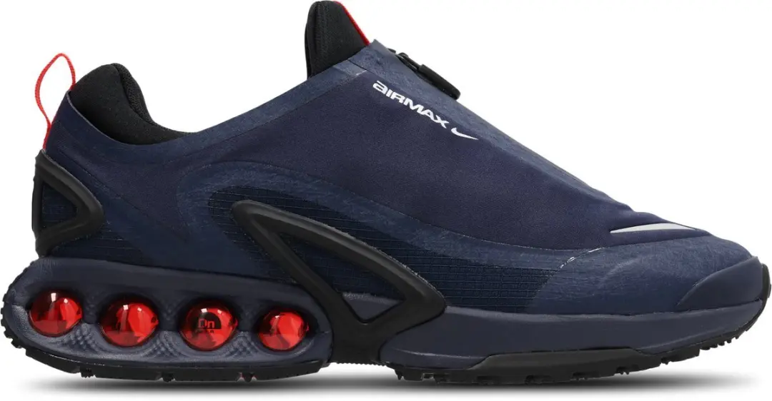 Nike Air Max DN Roam Sneakers