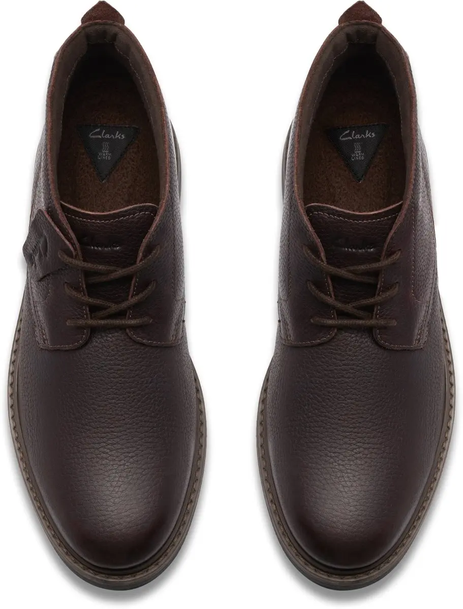Clarks Newford Halfhoge Veterschoen 26184693 - Bruin