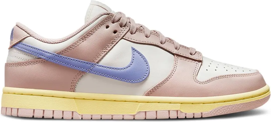 Nike Dunk Low 'Pink Oxford' (W)