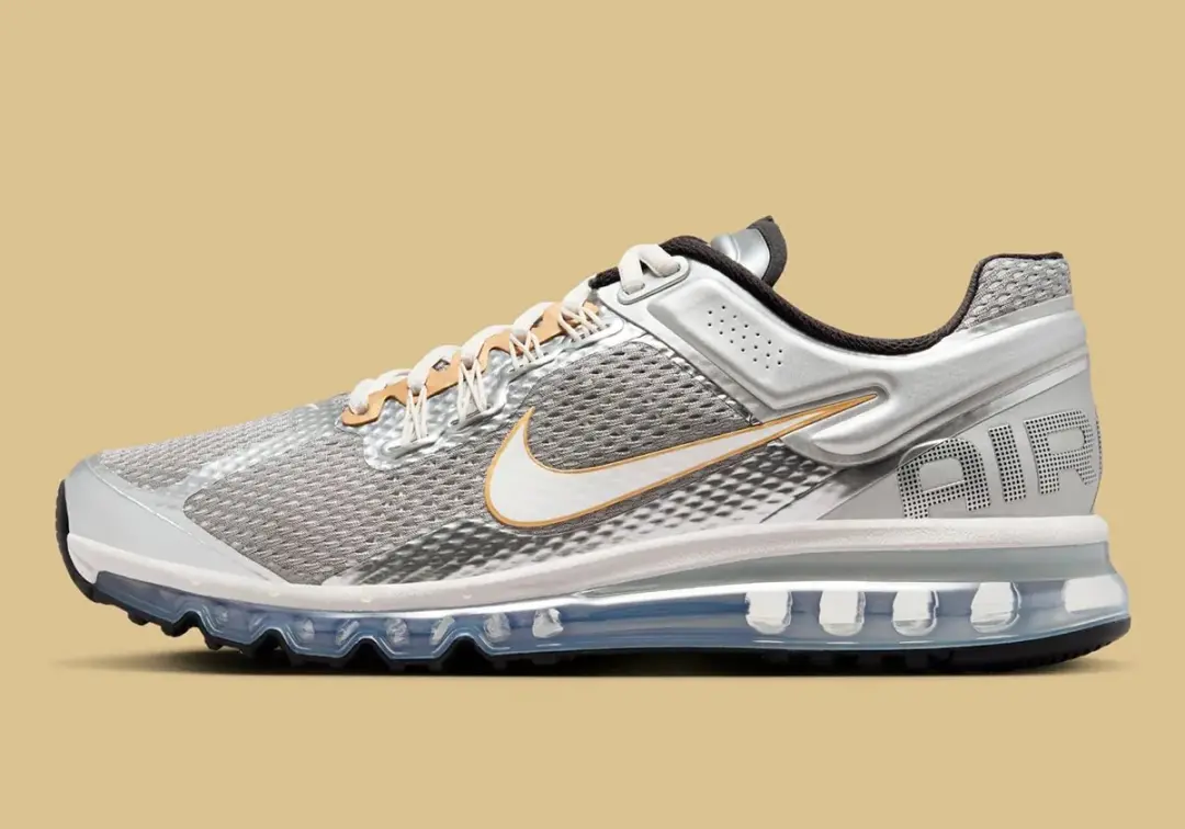 Nike Air Max 2013 Sneakers - 44 - Zilver Metallic - afbeelding 2 van 6