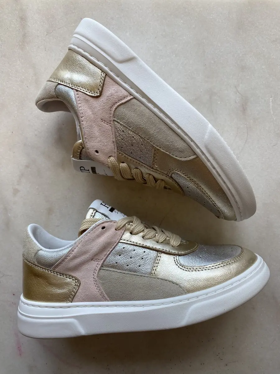 Hip sneaker maat 40
