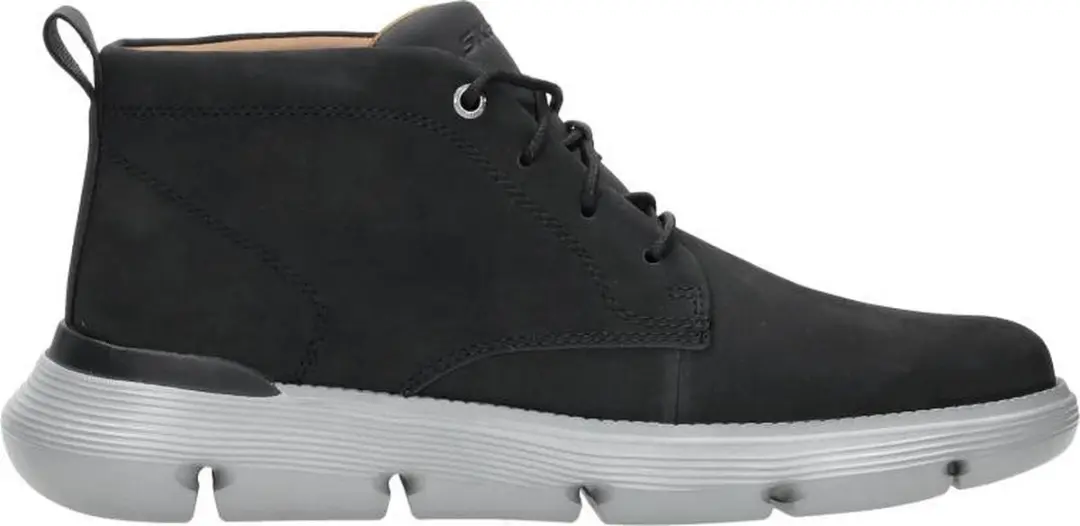 Skechers Garza