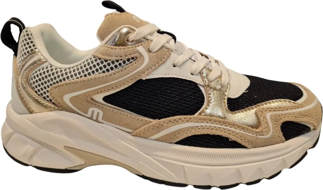 Maruti Novi Sneakers