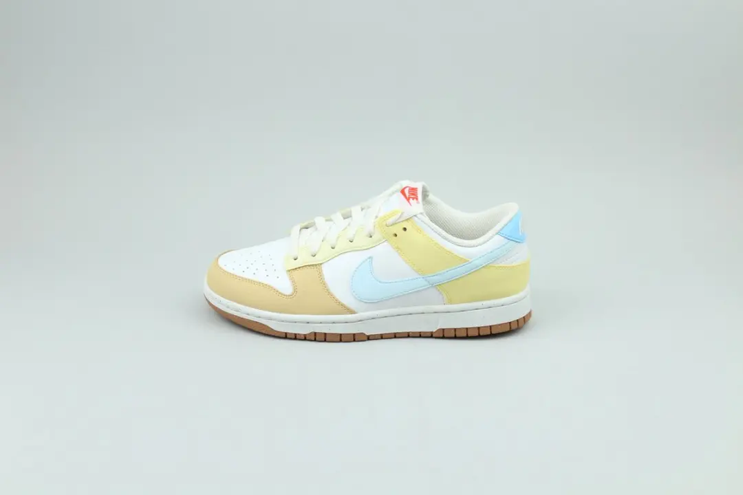 Nike Dunk Low Next Nature 'Soft Yellow Alabaster' maat 39.