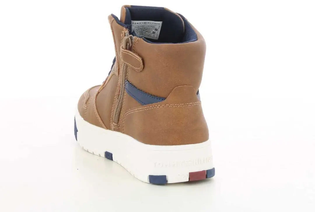 Tommy Hilfiger T3X9-33641 Damestrainers - 36 - Tabak