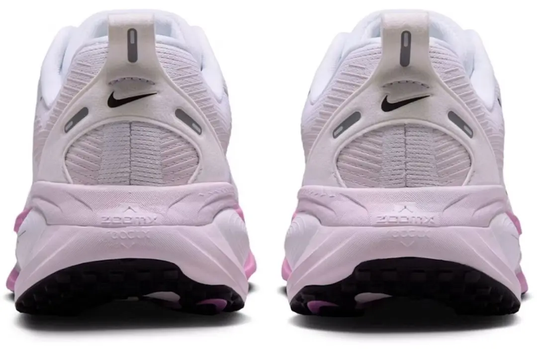 Nike Vomero 18 Hm6804-116 Hardloopschoenen - Wit - Maat 38.5