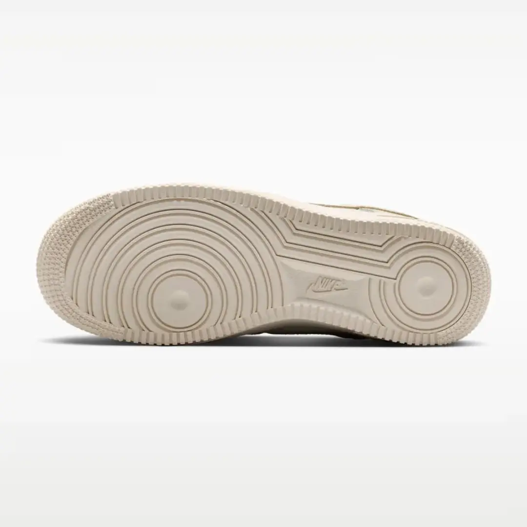 Nike Air Force 1 Low Retro Premium - Oatmeal Pale Ivory - Maat 40