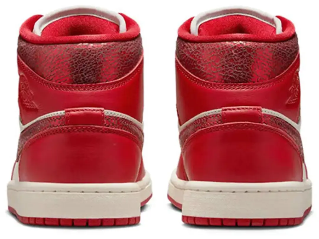 Jordan Air Jordan 1 Mid Se Sneakers - Maat 40 - Rood/Wit