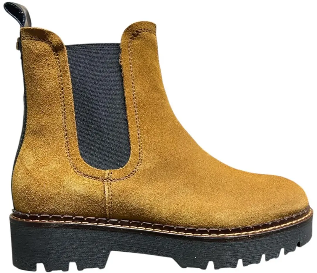 SCOTCH & SODA OLIVINE