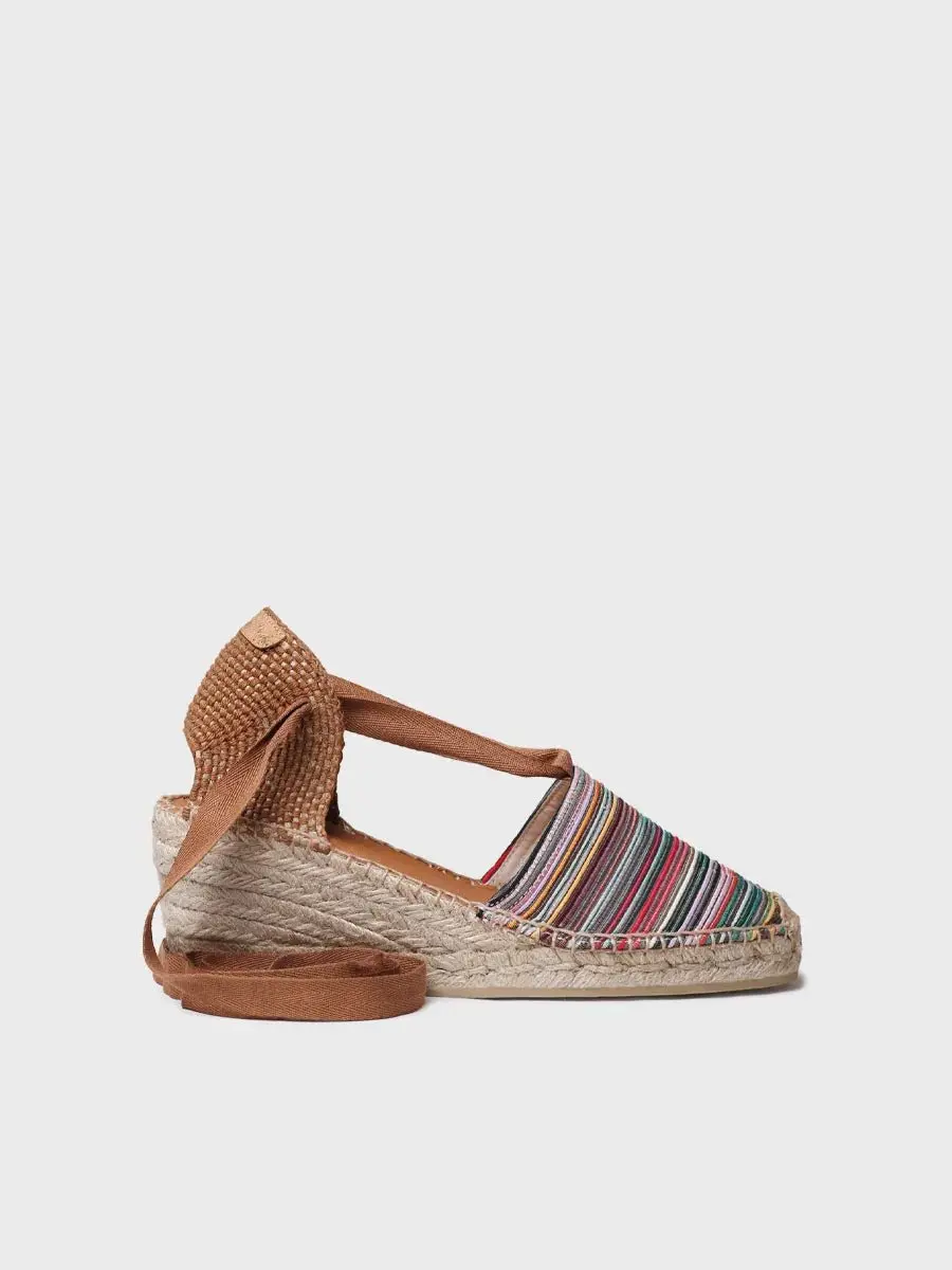 Espadrilles met sleehak van veelkleurig canvas met linten