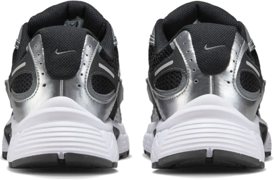 Nike V5 HJ5228-004 Heren Sneakers - Zwart