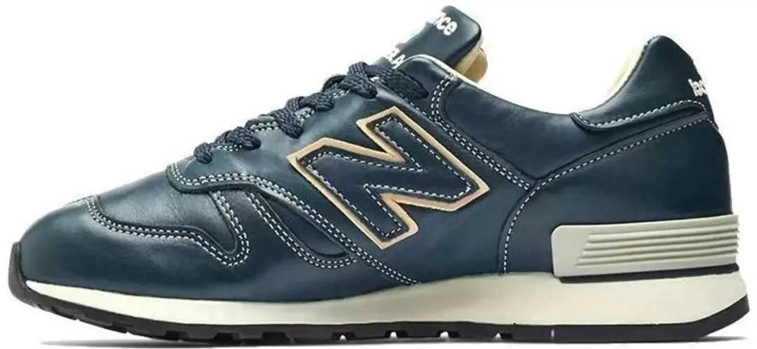 New Balance 670