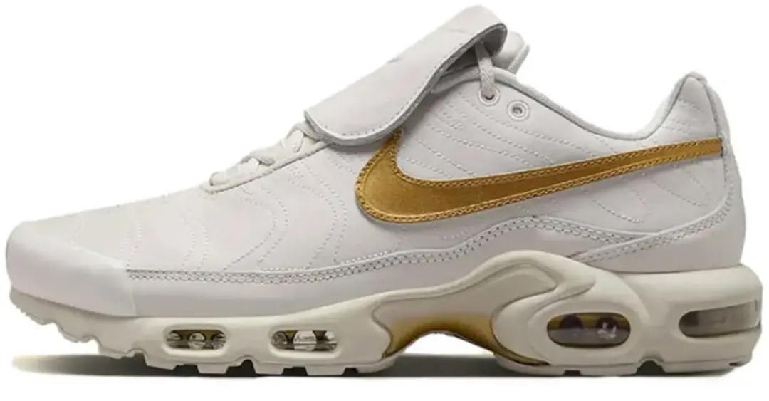 Nike Air Max Plus Tiempo 'Metallic Gold'