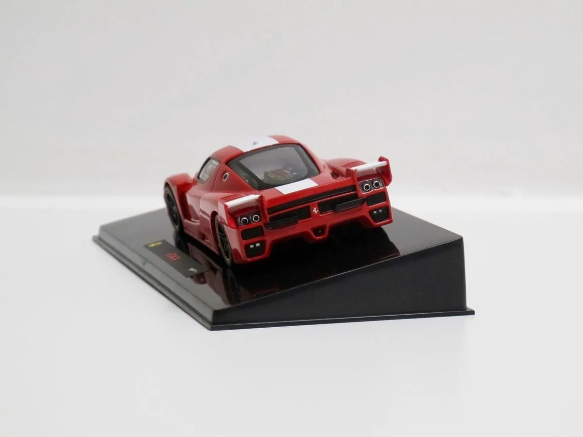 Hot Wheels Ferrari FXX Elite N5605 - Rood/Wit