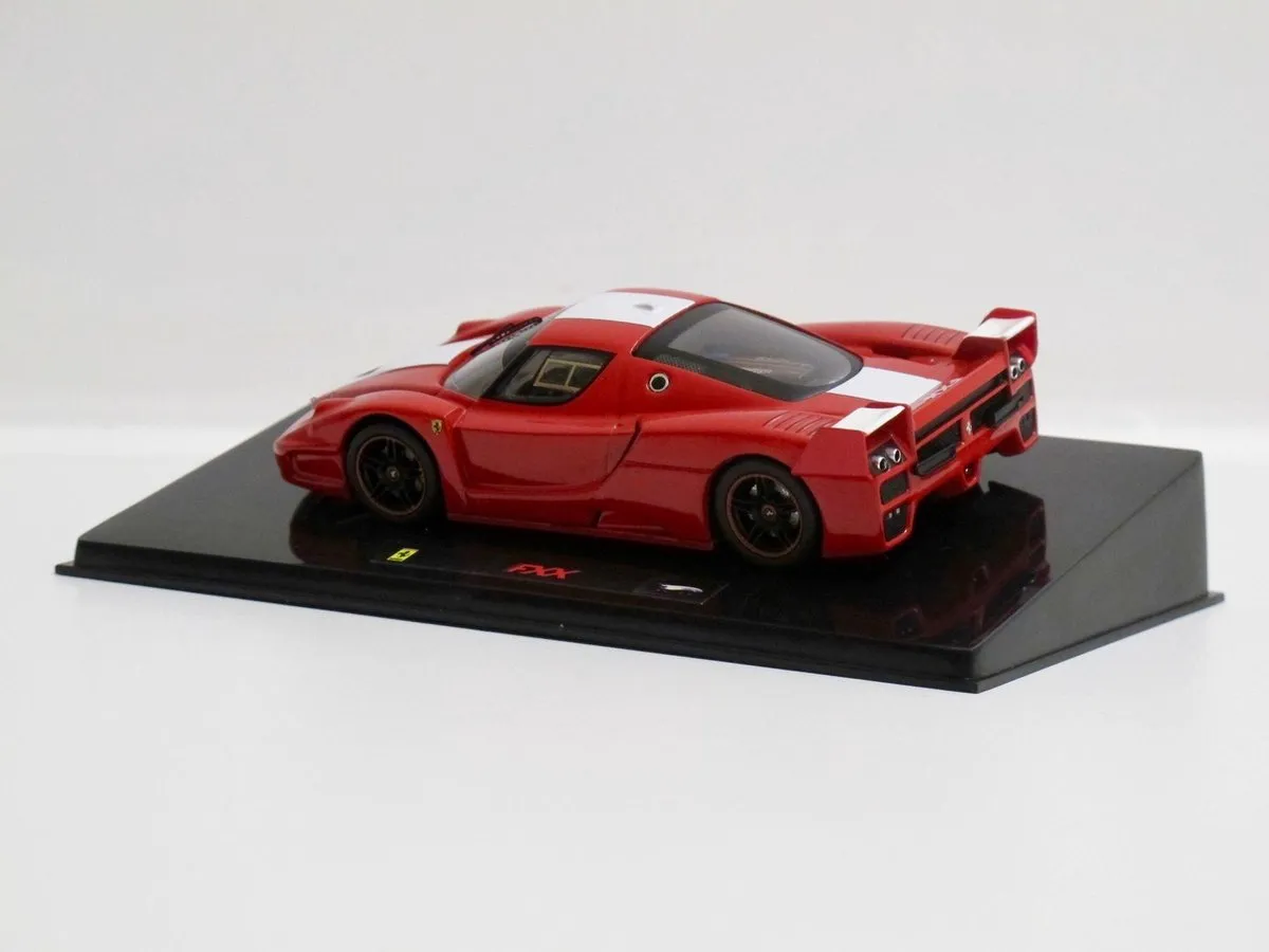 Hot Wheels Ferrari FXX Elite N5605 - Rood/Wit