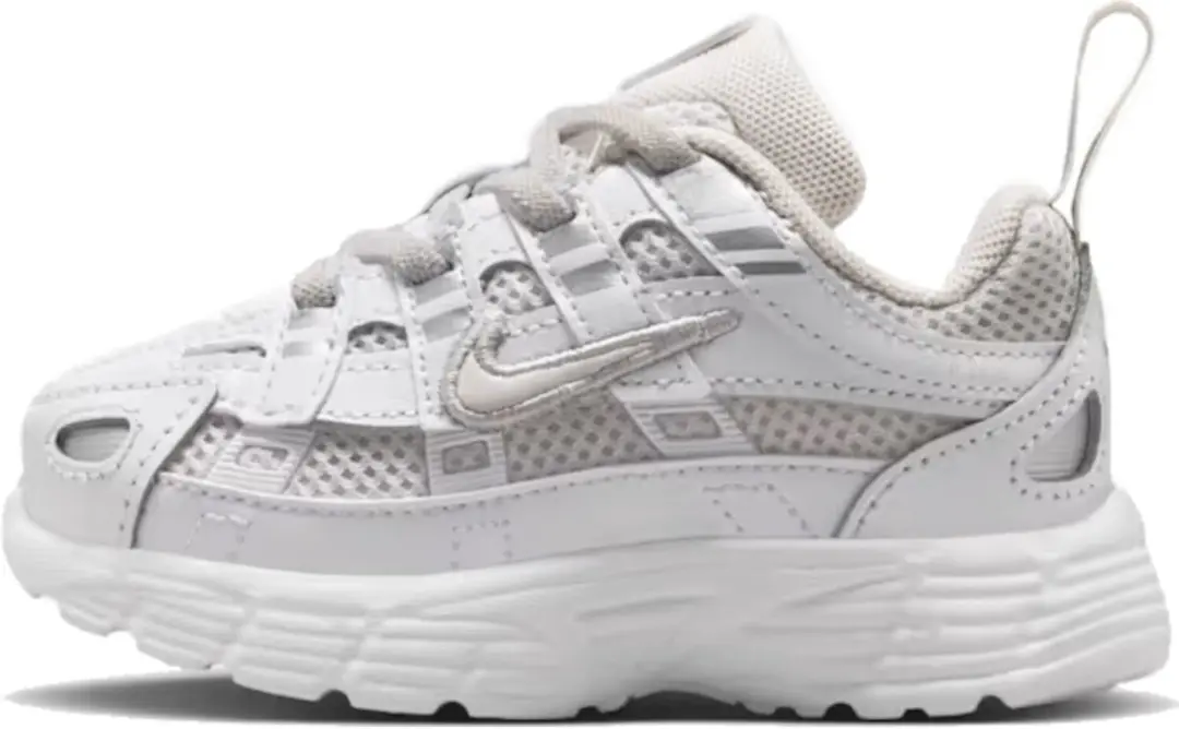 Nike P-6000 Kinder Sneakers - Maat 26 - Grijs