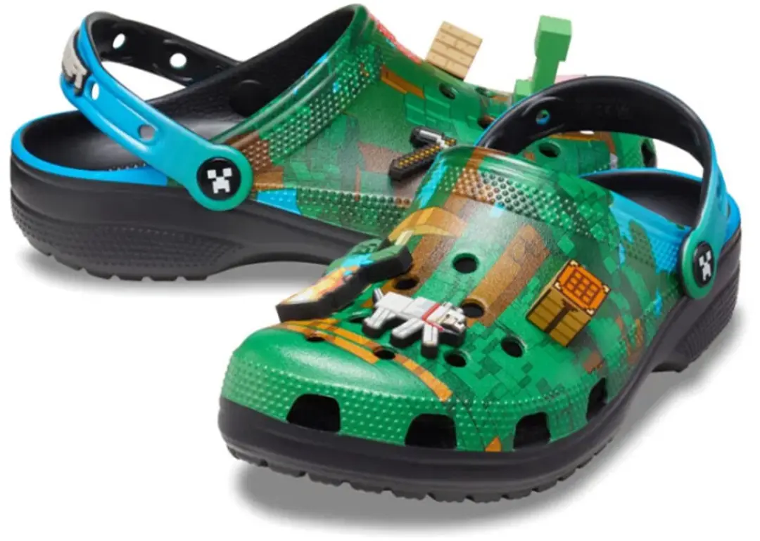 Crocs Classic Minecraft Clog - Groen - 42/43