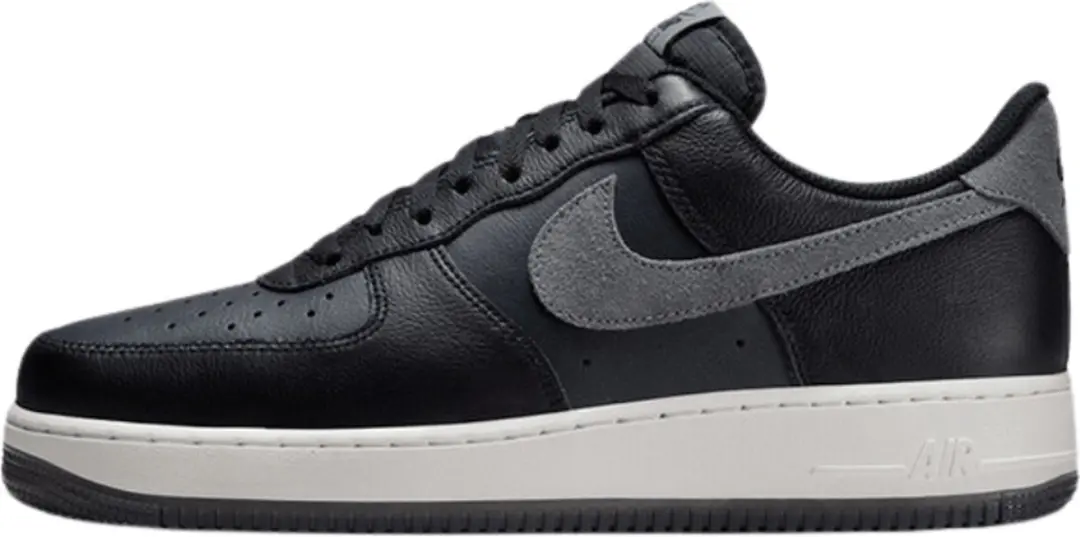 Nike Air Force 1 Low '07 LV8