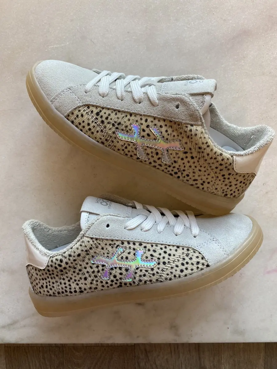 Hip sneaker laag cheetah maat 37