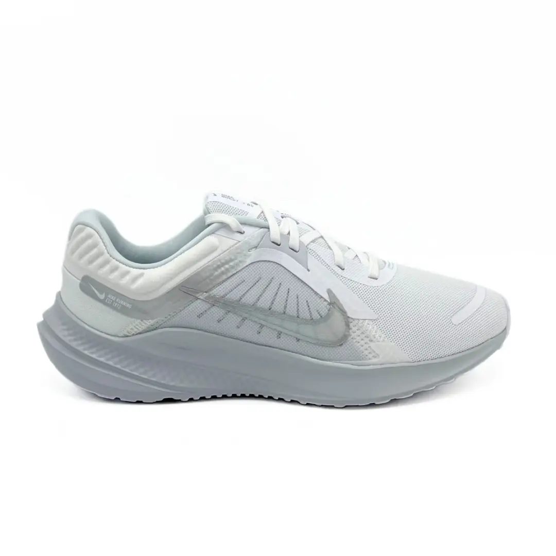 Nike Quest 5