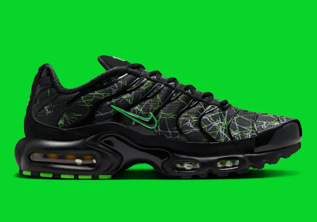 "Sneakers Nike Nike Air Max Plus ""Shattered Glass"""