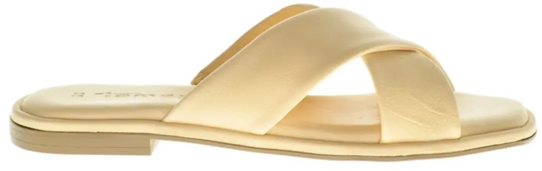 Tamaris Instapper Soft Lemon maat 38
