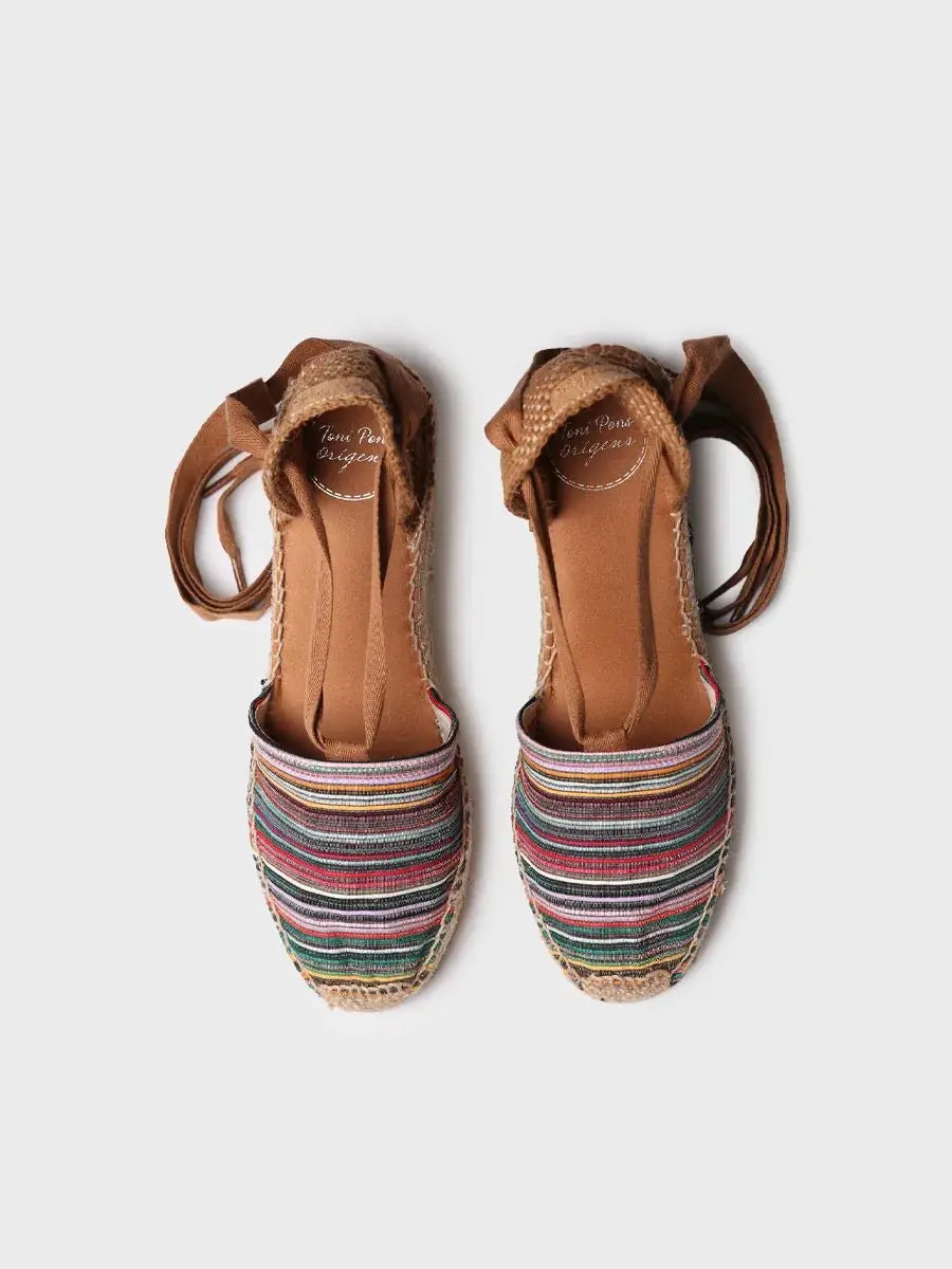 Espadrilles met sleehak van veelkleurig canvas met linten