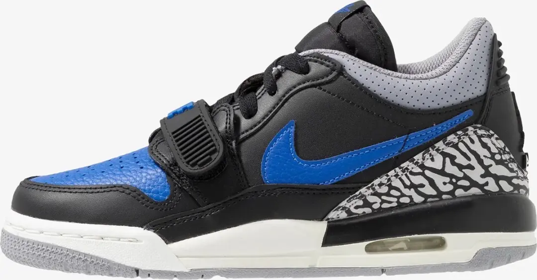 Jordan Legacy 312 Low Black Royal� Maat 45