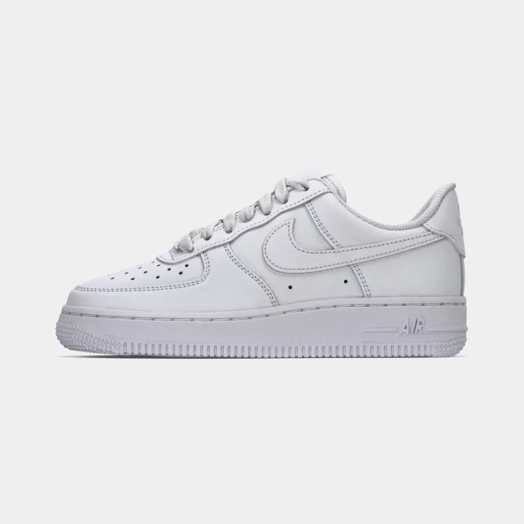 Nike Air Force 1 07 - Wit - Maat 42.5
