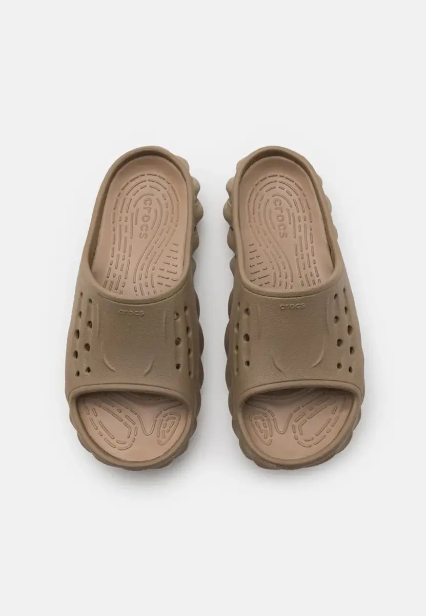 Crocs Echo Slide Tumbleweed Maat 38/39 US M6/W8