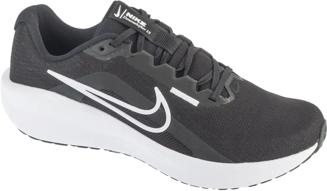 Nike W Downshifter 13, Vrouwen, Zwart, Hardloopschoenen, maat: 44