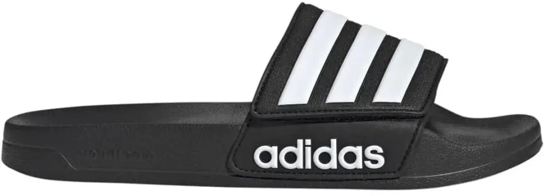 Adidas adilette shower in de kleur zwart.